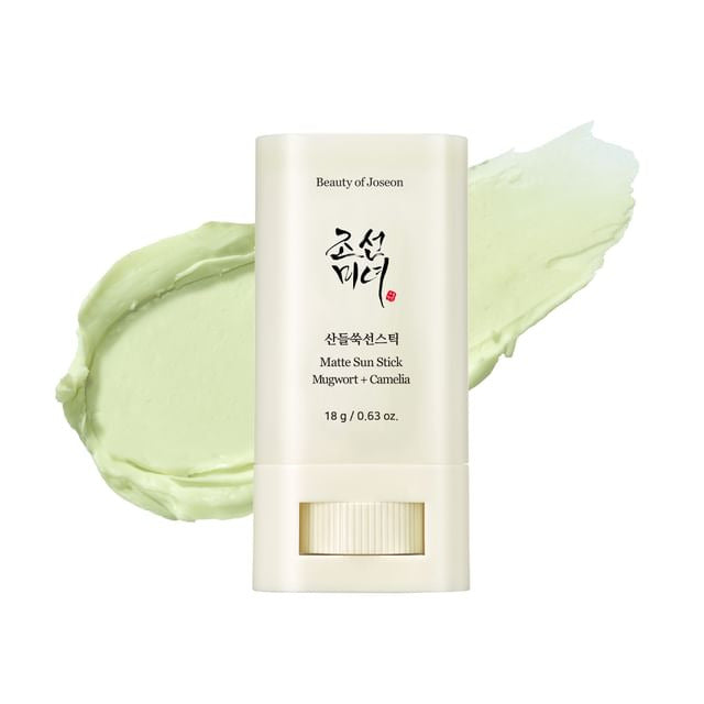 Sebum Control Matte Sun Stick: Easy Reapplication Over Makeup SPF50+